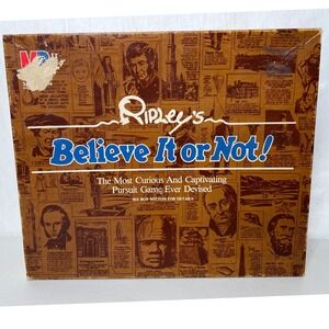 Ripley's Believe It or Not, Most Curious And Captivating Pursuit Board Game 1984